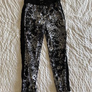 Printed Express pants